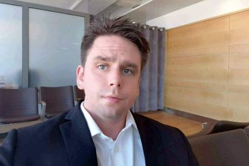 Tilbyr seg å ta over inntektsbekreftelsene – helt gratis for Norge