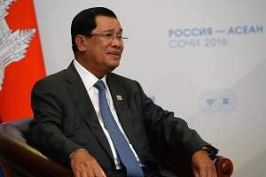 Kambodsjas leder gjennom mange &aring;r, Hun Sen.