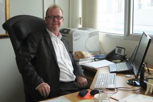 Ambassad&oslash;r Kjetil Paulsen h&aring;per at saken mot 84-&aring;rige Sulak Siavraksa droppes.